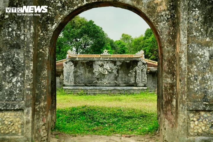 Truyền thuyết voi rống xé trời khóc chủ giữa đêm khuya Truyền thuyết voi rống xé trời khóc chủ giữa đêm khuya