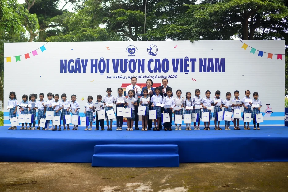 Từ dinh dưỡng đến khát vọng: Hành trình 50 năm đồng hành cùng trẻ em Việt Từ dinh dưỡng đến khát vọng: Hành trình 50 năm đồng hành cùng trẻ em Việt
