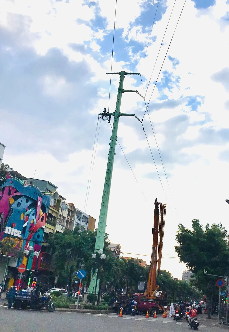 Tự hào 50 năm ngành điện thành phố mang tên Bác: Ảnh dự thi