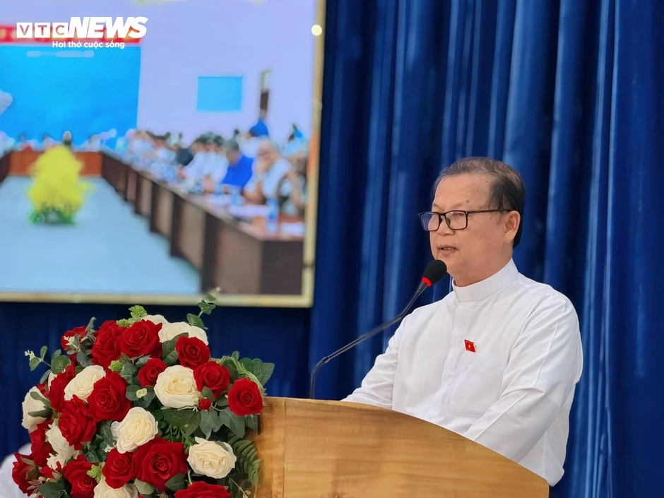 Từ mái chùa đến giáo đường: Đồng bào các tôn giáo chung nhịp hướng về ngày hội non sông Từ mái chùa đến giáo đường: Đồng bào các tôn giáo chung nhịp hướng về ngày hội non sông