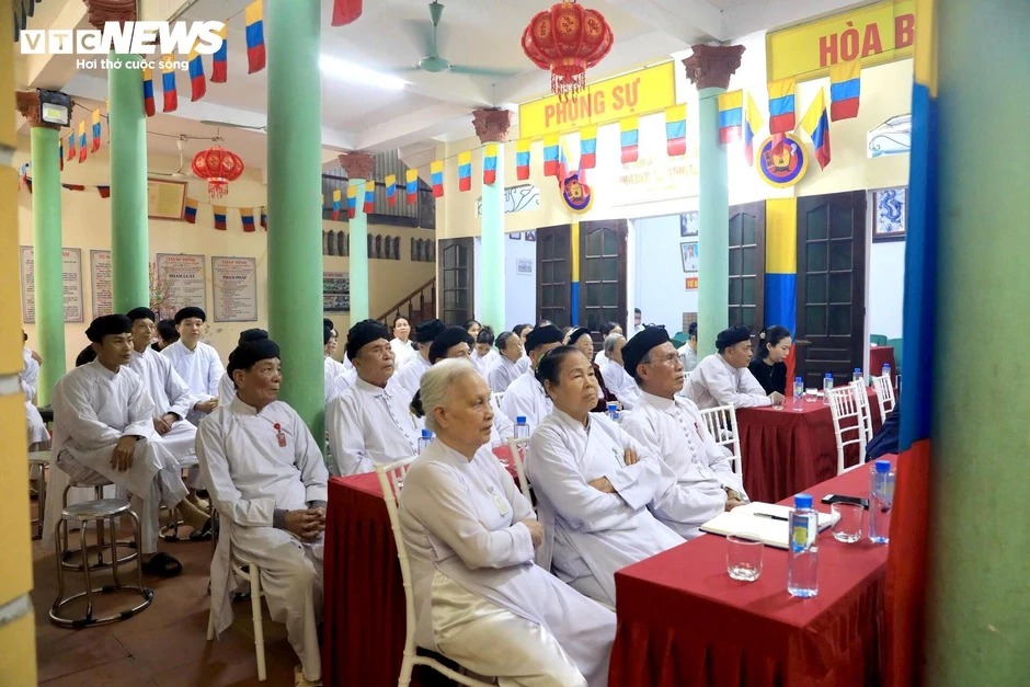 Từ mái chùa đến giáo đường: Đồng bào các tôn giáo chung nhịp hướng về ngày hội non sông Từ mái chùa đến giáo đường: Đồng bào các tôn giáo chung nhịp hướng về ngày hội non sông