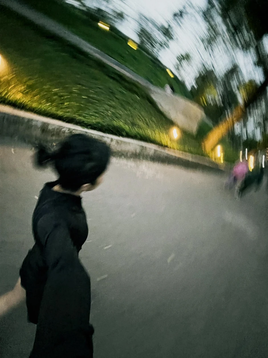 Từ thứ 2 đến thứ 6 chạy deadline - cuối tuần chạy 15km, đánh cầu lông giật hạng nhất ở công ty Từ thứ 2 đến thứ 6 chạy deadline - cuối tuần chạy 15km, đánh cầu lông giật hạng nhất ở công ty