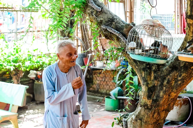 Tuổi thọ 74,7 và sống khỏe 65,4 năm: Chi phí chăm sóc người cao tuổi Tuổi thọ 74,7 và sống khỏe 65,4 năm: Chi phí chăm sóc người cao tuổi