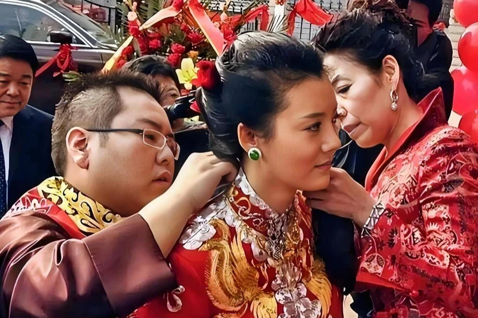 Tỷ phú trẻ nhất Trung Quốc tán gia bại sản, phải trốn nợ vì lối sống xa hoa