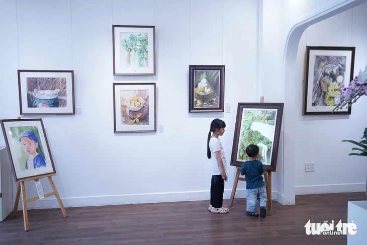 Vẽ những điều giản dị nuôi lớn một đời người trong tranh Vũ Thành Tâm Vẽ những điều giản dị nuôi lớn một đời người trong tranh Vũ Thành Tâm