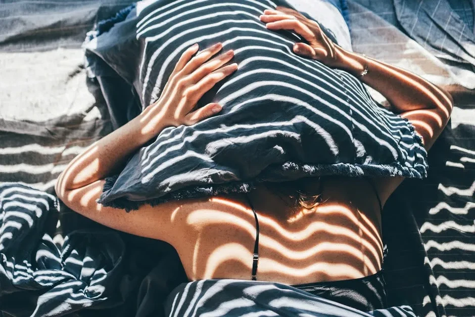 Vì sao cơ thể vẫn uể oải dù đã ngủ đủ giấc? Vì sao cơ thể vẫn uể oải dù đã ngủ đủ giấc?