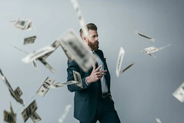 Vì sao hội chứng giàu đột ngột có thể dẫn đến trầm cảm và khủng hoảng bản dạng? Vì sao hội chứng giàu đột ngột có thể dẫn đến trầm cảm và khủng hoảng bản dạng?
