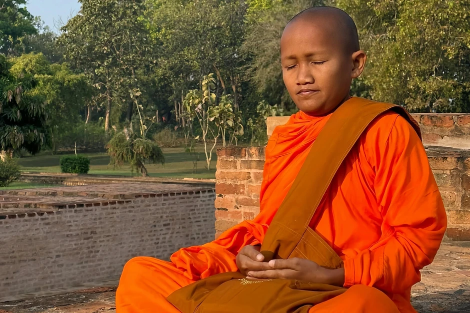 Vị sư U40 mang gương mặt như học sinh, nhiều người tìm xin bí quyết Vị sư U40 mang gương mặt như học sinh, nhiều người tìm xin bí quyết