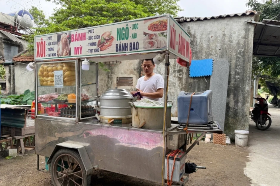 Ví tiền người dân mỏng dần vì giá xăng Ví tiền người dân mỏng dần vì giá xăng