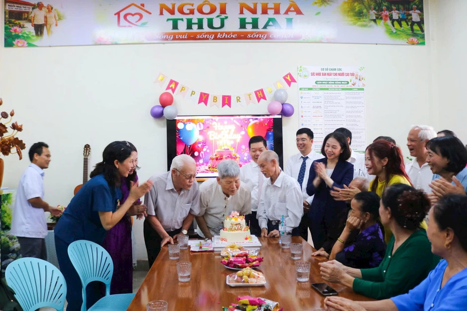 Việt Nam mới có thêm viện dưỡng lão cấp xã "đưa đi đón về" Việt Nam mới có thêm viện dưỡng lão cấp xã "đưa đi đón về"