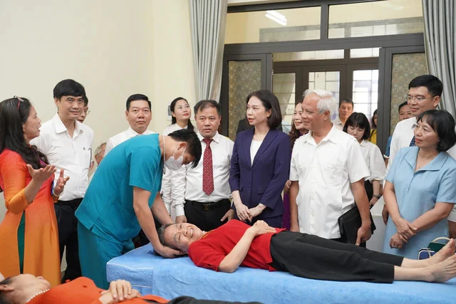 Việt Nam mới có thêm viện dưỡng lão cấp xã "đưa đi đón về" Việt Nam mới có thêm viện dưỡng lão cấp xã "đưa đi đón về"