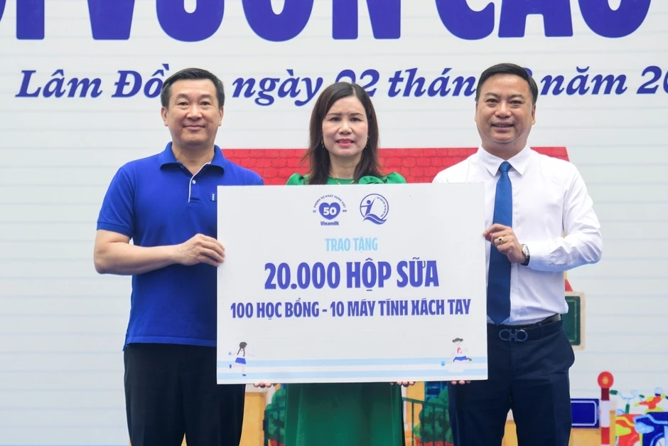 Vinamilk mang ngày hội ước mơ đến vùng cao Lâm Đồng - Báo TinVina Vinamilk mang ngày hội ước mơ đến vùng cao Lâm Đồng - Báo TinVina