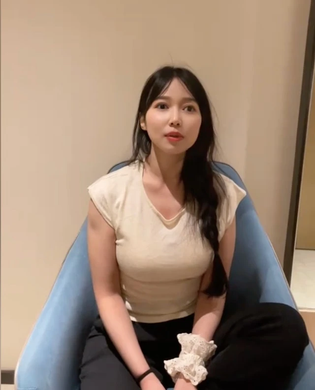 Viral clip cô gái mù bị người đàn ông đi xe điện tông trúng, rồi bỏ đi: Cảnh sát công bố kết quả điều tra ngược lại Viral clip cô gái mù bị người đàn ông đi xe điện tông trúng, rồi bỏ đi: Cảnh sát công bố kết quả điều tra ngược lại