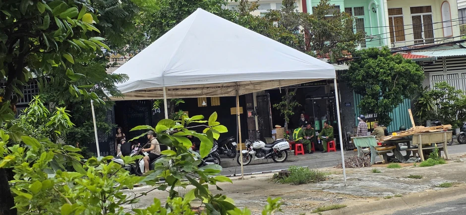 Vụ chành xe lấn chiếm khu dân cư ở TP.HCM: Chính quyền vào cuộc xử lý