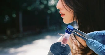 Vừa sinh con đã bị anh chồng đòi làm xét nghiệm ADN, tôi làm một việc khiến cả nhà chồng phải "tắt tiếng"