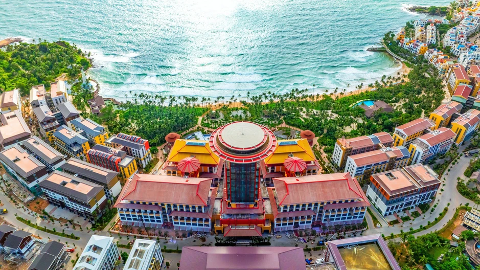 Vượt Bali và Phuket, điểm đến này của Việt Nam vừa được vinh danh “đẹp nhất châu Á”, đạt điểm số cao thứ hai thế giới: Thu 46.000 tỷ đồng trong 9 tháng đầu năm