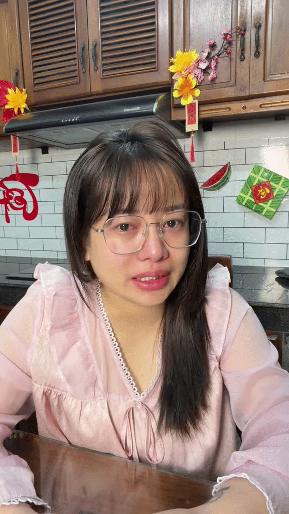 Xác nhận ly thân gây chú ý của Mèo Us - TikToker có 5,1 triệu người theo dõi, lý do là gì? Xác nhận ly thân gây chú ý của Mèo Us - TikToker có 5,1 triệu người theo dõi, lý do là gì?