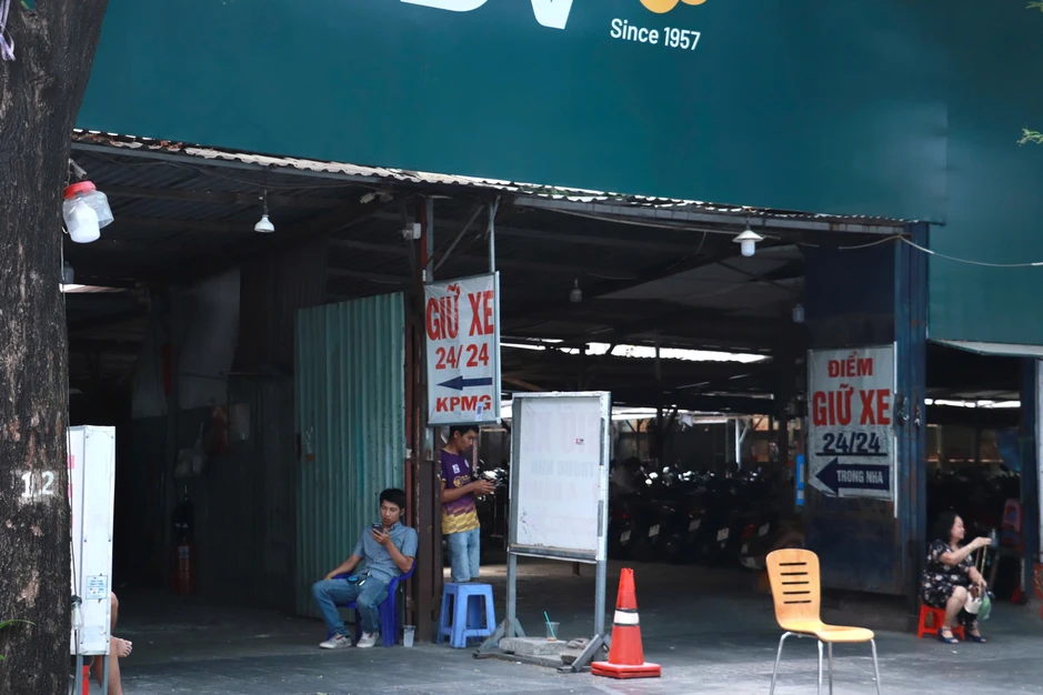 Xem pháo hoa lễ 30.4 ở TP.HCM: Gửi xe ở đâu để không bị 'hét giá'? Xem pháo hoa lễ 30.4 ở TP.HCM: Gửi xe ở đâu để không bị 'hét giá'?