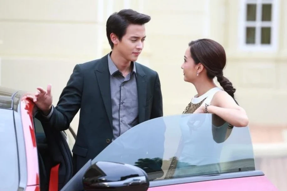 Yêu được thiếu gia, tôi tưởng mình may mắn cho đến khi biết danh sách người yêu cũ của anh: Chị gái còn xui tôi làm một việc liều lĩnh