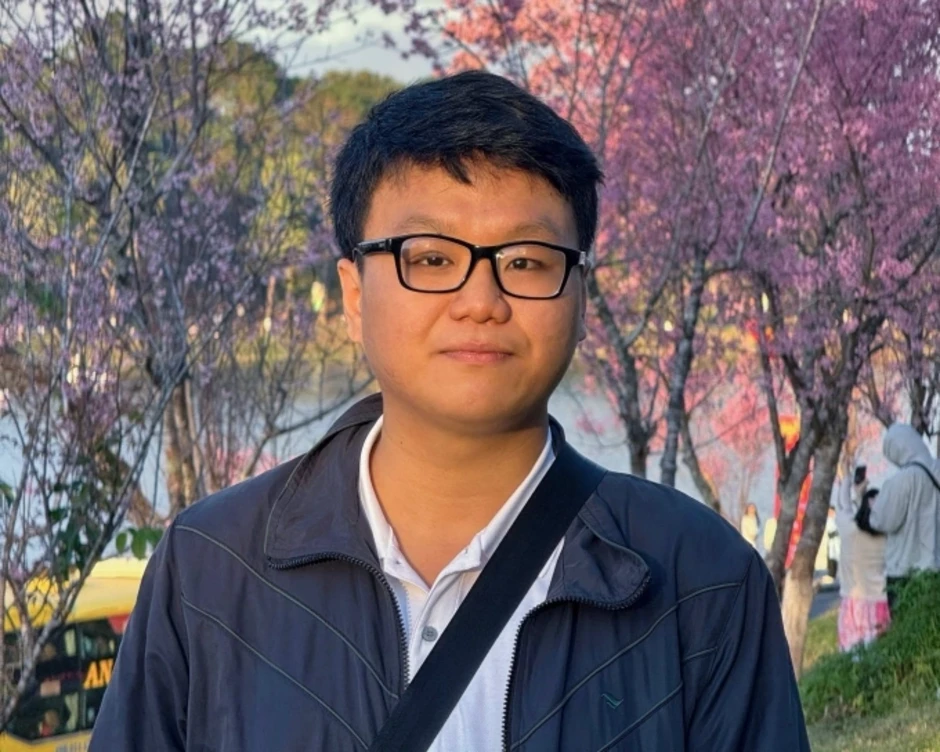 Chàng trai mê tháo bàn phím trúng tuyển Đại học Stanford Chàng trai mê tháo bàn phím trúng tuyển Đại học Stanford