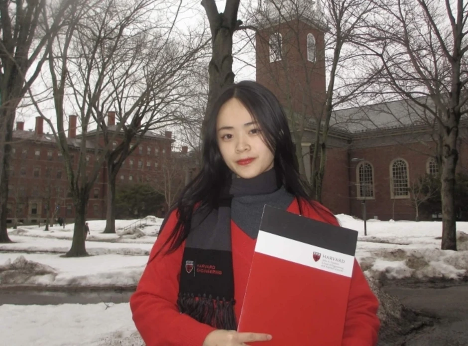 Cô gái Việt nhận cùng lúc 3 học bổng tiến sĩ Ivy League Cô gái Việt nhận cùng lúc 3 học bổng tiến sĩ Ivy League