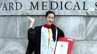 Cô gái Việt tốt nghiệp Harvard với điểm tuyệt đối