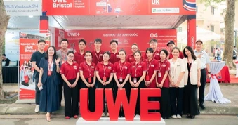 Cơ hội vào Đại học Tây Anh Quốc bằng điểm học bạ cho học sinh 2008
