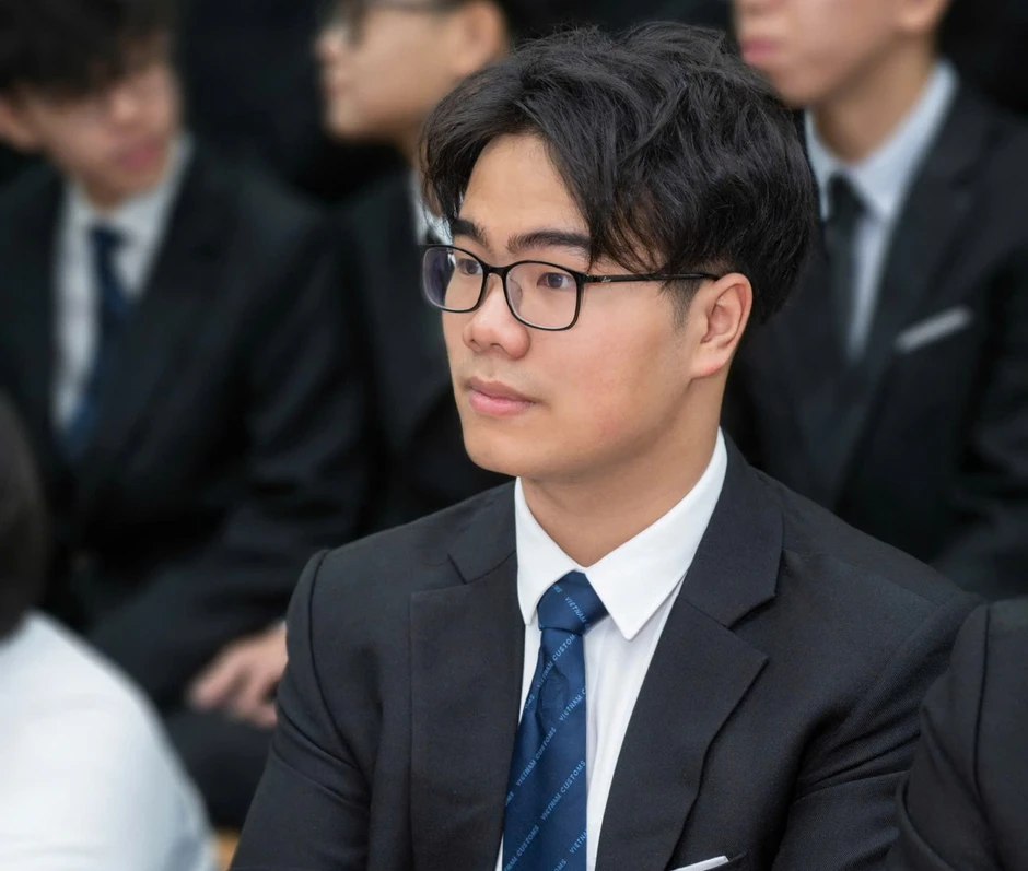 Đỗ 2 đại học hàng đầu của Mỹ, nam sinh ấp ủ giúp nông dân 'thắng' thời tiết Đỗ 2 đại học hàng đầu của Mỹ, nam sinh ấp ủ giúp nông dân 'thắng' thời tiết