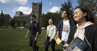 Du học Canada: Vì sao lượng sinh viên mới đã giảm hơn 60%?