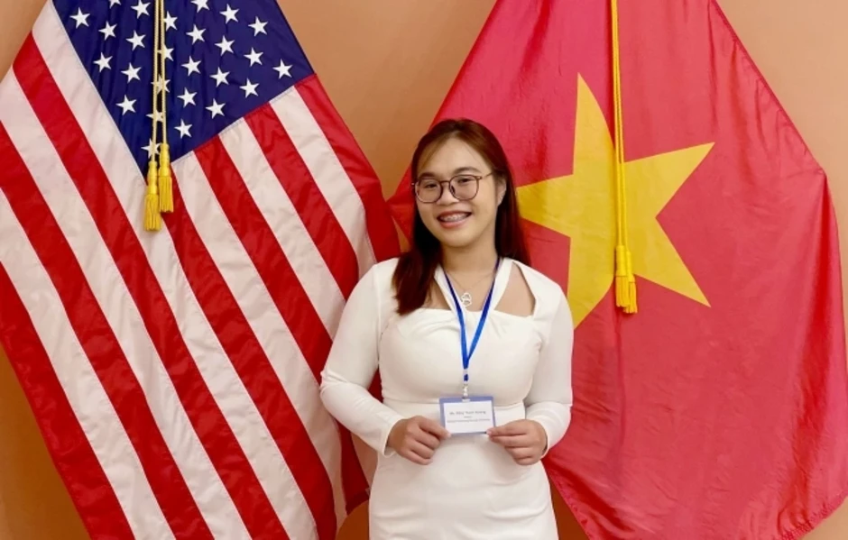 Hành trình chinh phục Harvard, Oxford của cô gái 25 tuổi Hành trình chinh phục Harvard, Oxford của cô gái 25 tuổi