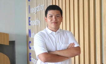 Nam sinh 22 tuổi giành học bổng tiến sĩ đại học top 7 Mỹ