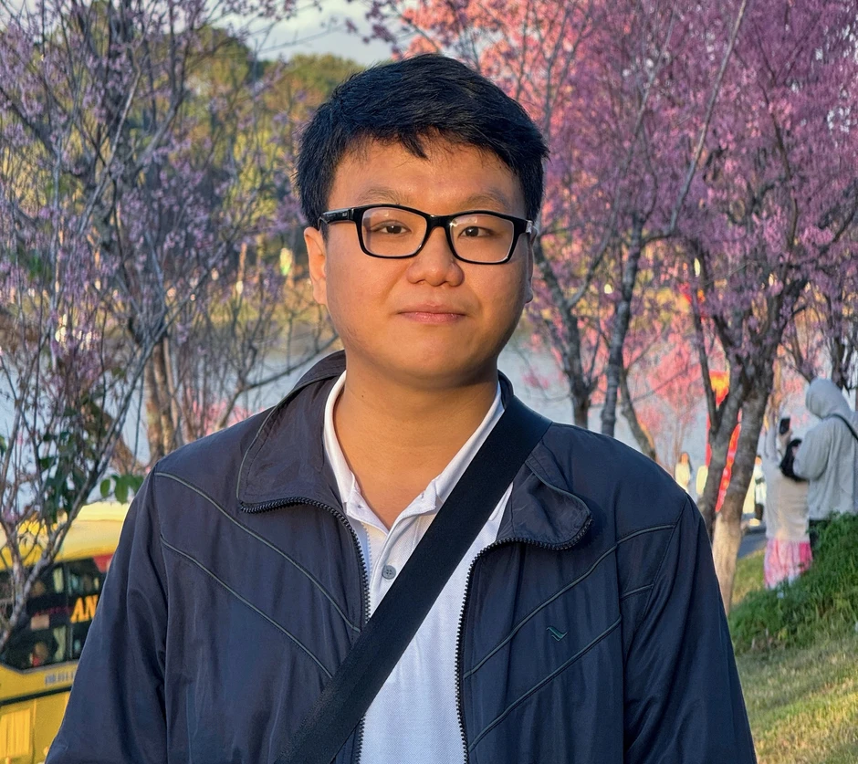 Nam sinh trường chuyên đỗ Đại học Stanford, ấp ủ giải bài toán bão lũ quê nhà Nam sinh trường chuyên đỗ Đại học Stanford, ấp ủ giải bài toán bão lũ quê nhà
