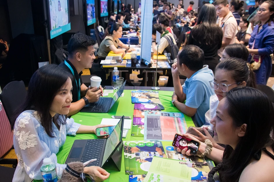 Người Việt du học New Zealand lần đầu vượt mốc 2.000 sau 4 năm Người Việt du học New Zealand lần đầu vượt mốc 2.000 sau 4 năm