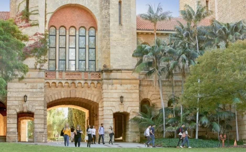 Nhiều du học sinh Australia bỏ bữa vì bão giá Nhiều du học sinh Australia bỏ bữa vì bão giá