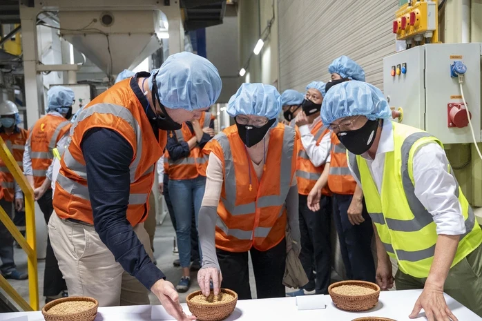 Trường đại học Úc "bắt tay" doanh nghiệp để nâng tầm hạt gạo Việt Trường đại học Úc "bắt tay" doanh nghiệp để nâng tầm hạt gạo Việt