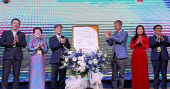 Trường ĐH đầu tiên Việt Nam đạt kiểm định quốc tế THE-ICE Úc