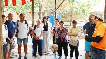 “Cầu nối vàng” du lịch Việt Nam với quốc tế