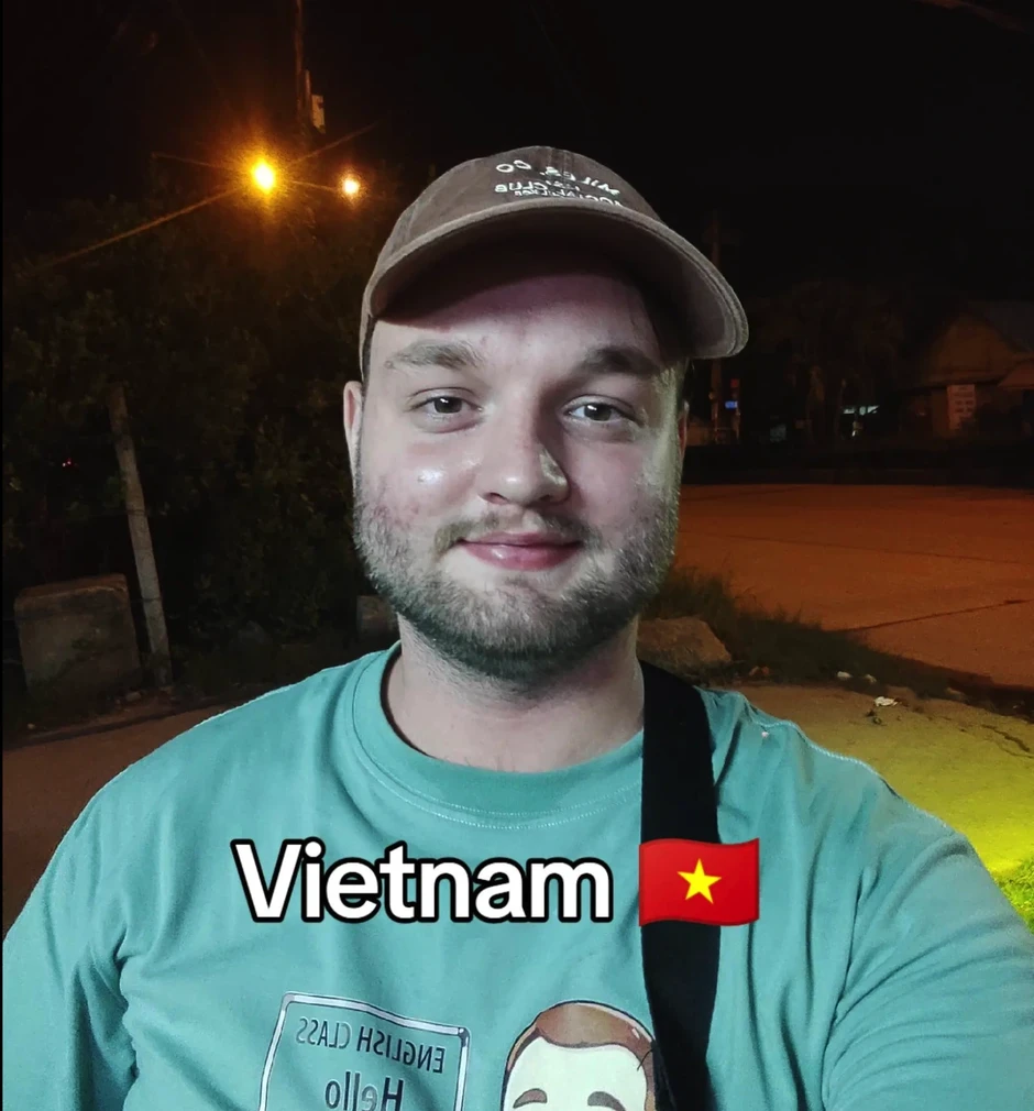 “Phát cuồng” với ẩm thực Việt, khách Tây gây sốt với tên gọi món độc lạ “Phát cuồng” với ẩm thực Việt, khách Tây gây sốt với tên gọi món độc lạ