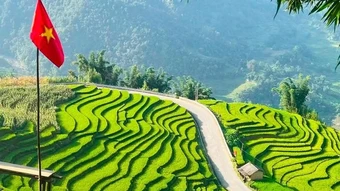 “Y Tý-Sức hút đại ngàn”