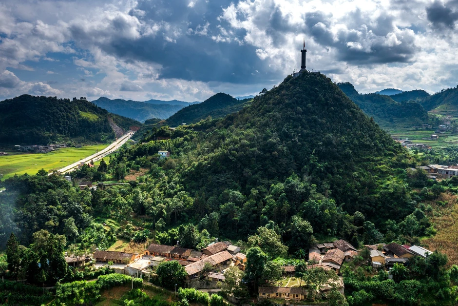 3 địa điểm du lịch lý tưởng tháng 10: Tiết trời se lạnh, biển mây bồng bềnh 3 địa điểm du lịch lý tưởng tháng 10: Tiết trời se lạnh, biển mây bồng bềnh