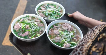 5 quán phở nổi tiếng Hà Nội góp mặt trong danh sách Michelin 2026