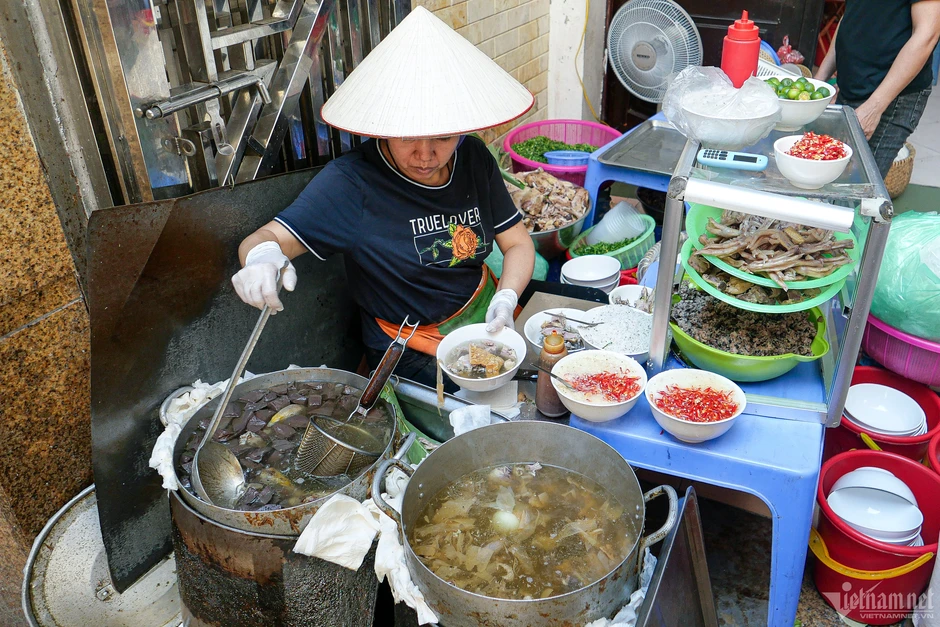 7 quán miến nổi tiếng ở phường Hoàn Kiếm, hút cả khách Tây lẫn khách Ta 7 quán miến nổi tiếng ở phường Hoàn Kiếm, hút cả khách Tây lẫn khách Ta