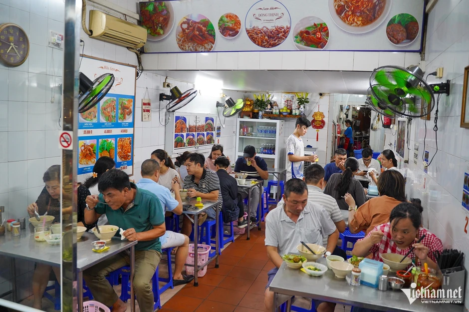 7 quán miến nổi tiếng ở phường Hoàn Kiếm, hút cả khách Tây lẫn khách Ta 7 quán miến nổi tiếng ở phường Hoàn Kiếm, hút cả khách Tây lẫn khách Ta