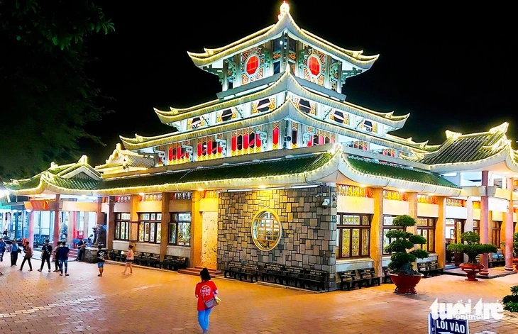 An Giang mong muốn đưa Lễ hội vía Bà Chúa Xứ núi Sam thành hoạt động văn hóa, du lịch quy mô lớn An Giang mong muốn đưa Lễ hội vía Bà Chúa Xứ núi Sam thành hoạt động văn hóa, du lịch quy mô lớn