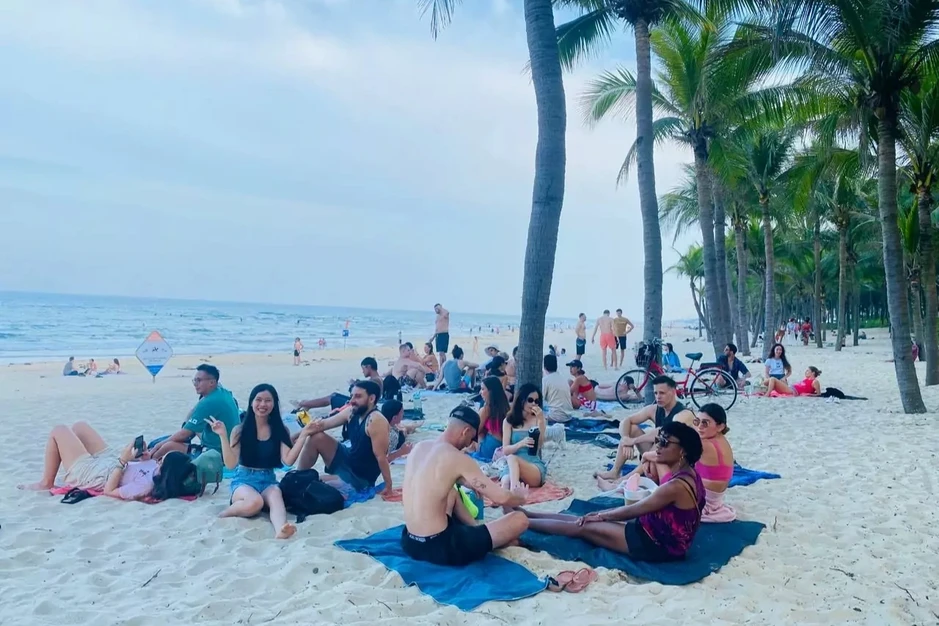 Báo Pháp nhận định, nhiều khách Tây chọn Đà Nẵng thay thế Bali, Thái Lan Báo Pháp nhận định, nhiều khách Tây chọn Đà Nẵng thay thế Bali, Thái Lan