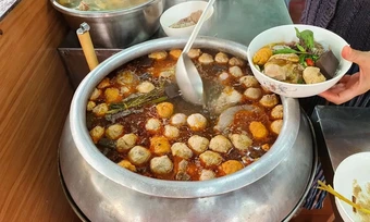 Bí quyết thưởng thức đặc sản Huế an toàn cho runner - Báo TinVina