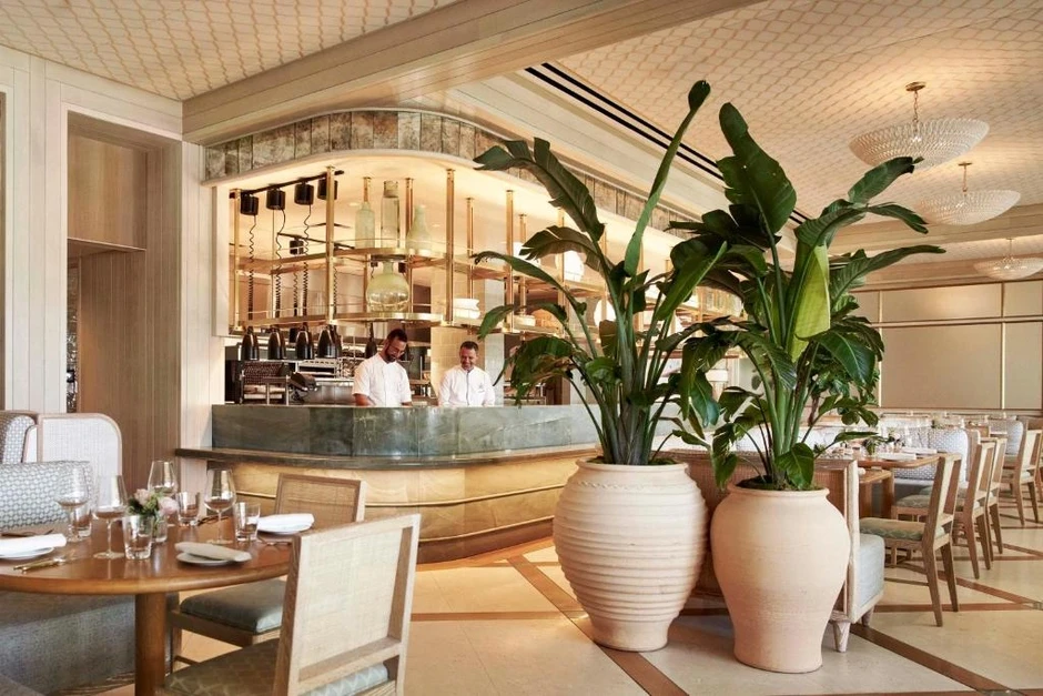 Cận cảnh resort 5 sao của đội Bồ Đào Nha, Ronaldo xuất hiện gây sốt Cận cảnh resort 5 sao của đội Bồ Đào Nha, Ronaldo xuất hiện gây sốt
