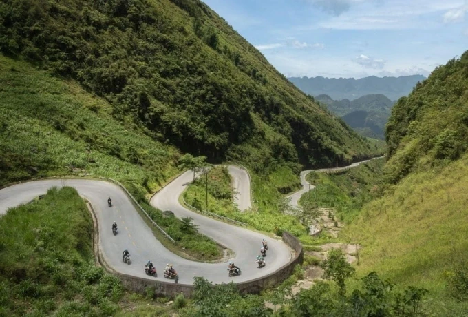 Chấn chỉnh hoạt động du lịch xe máy ở Hà Giang sau vụ khách Anh gặp tai nạn