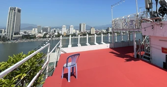 Chi hàng triệu đồng mua view đẹp xem Lễ hội Pháo hoa quốc tế Đà Nẵng