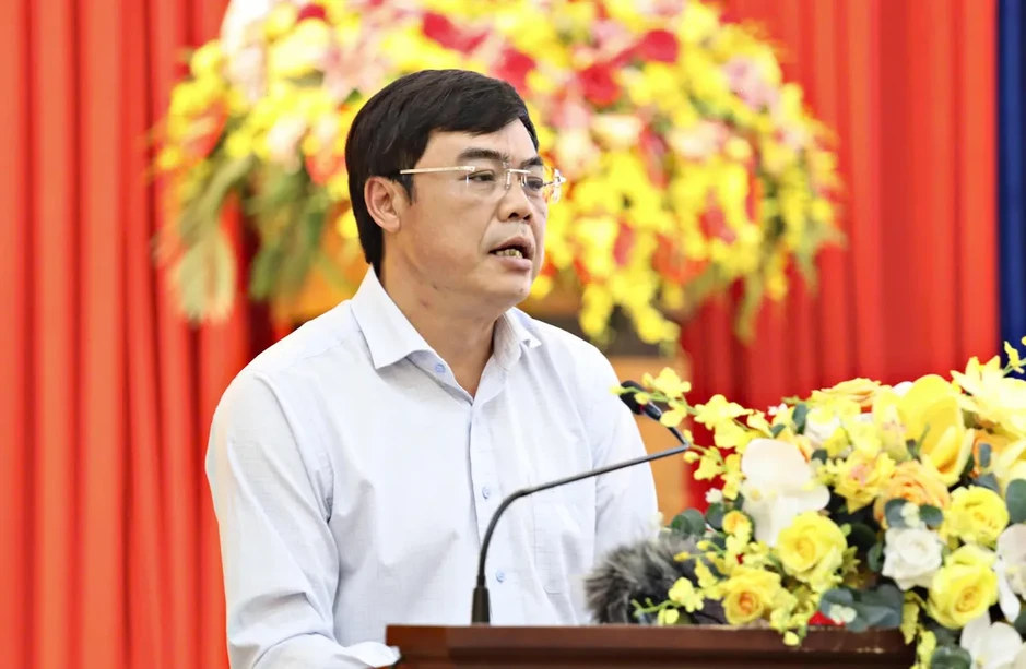 Chủ động phân luồng giao thông, kích cầu du lịch khi sân bay Liên Khương tạm đóng cửa Chủ động phân luồng giao thông, kích cầu du lịch khi sân bay Liên Khương tạm đóng cửa